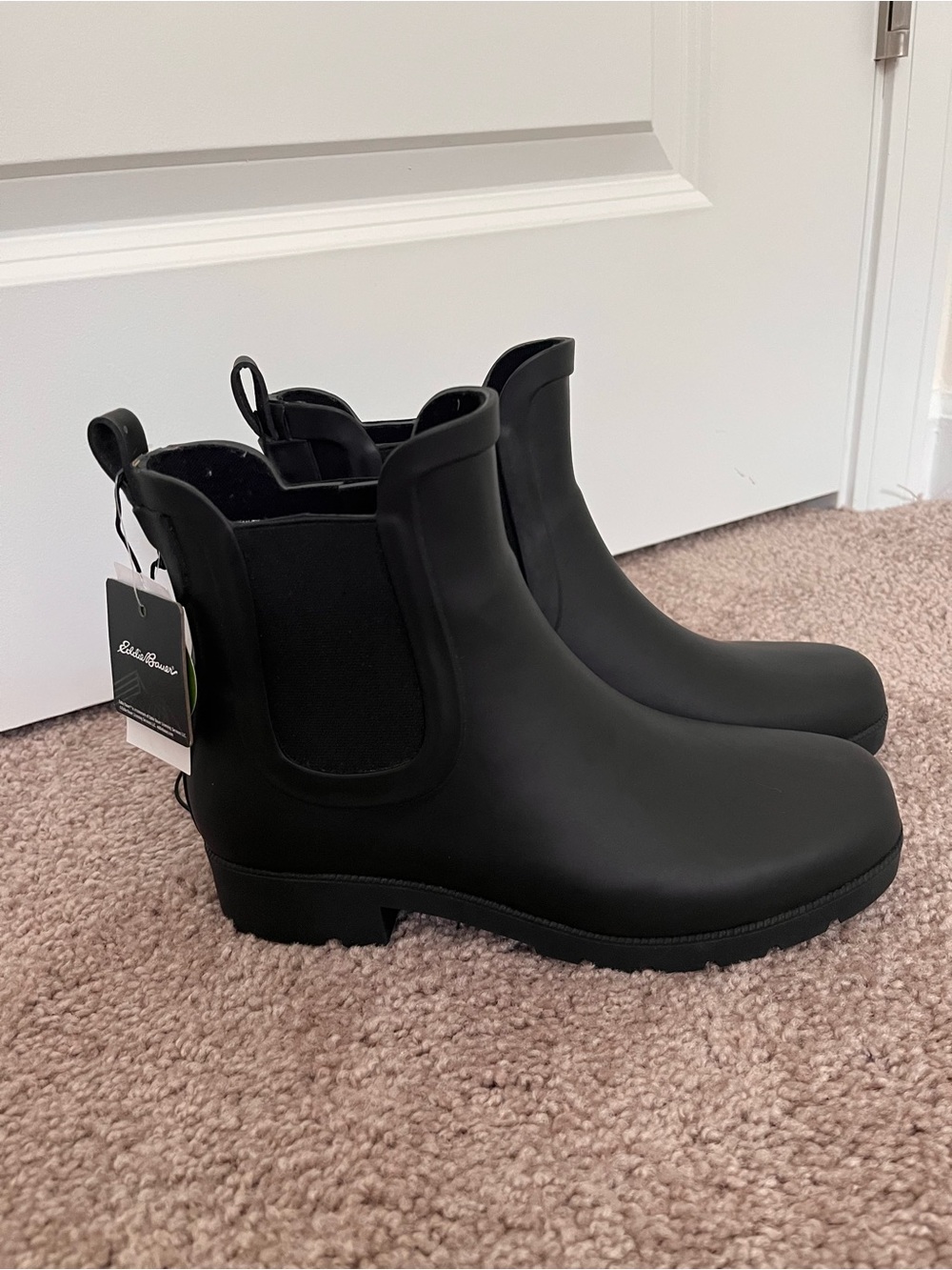 Eddie Bauer Women's Black Chelsea Rain Boots